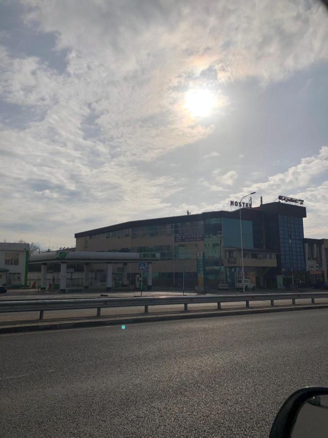Bereke Hostel Shymkent Ngoại thất bức ảnh